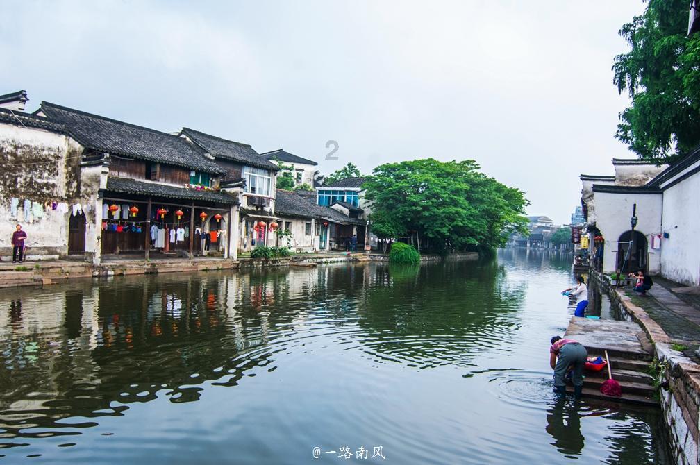 汽车弯道漂移